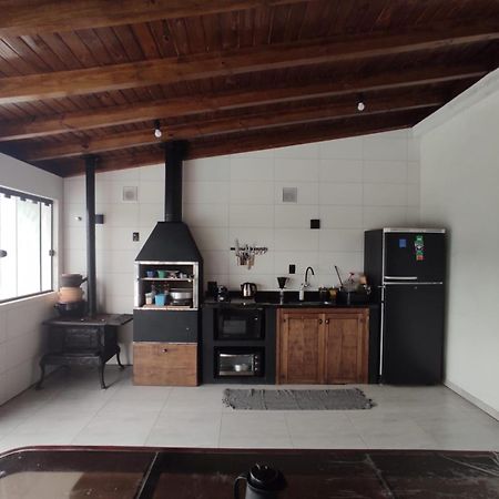 Casas Do Manezinho Com Piscina Villa กวาร์ดาโดเอมบาอู ภายนอก รูปภาพ
