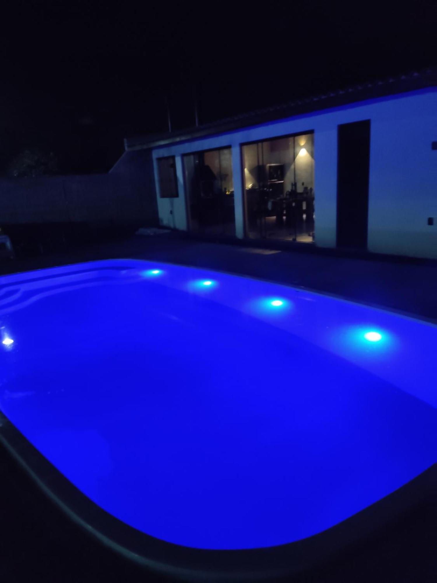 Casas Do Manezinho Com Piscina Villa กวาร์ดาโดเอมบาอู ภายนอก รูปภาพ