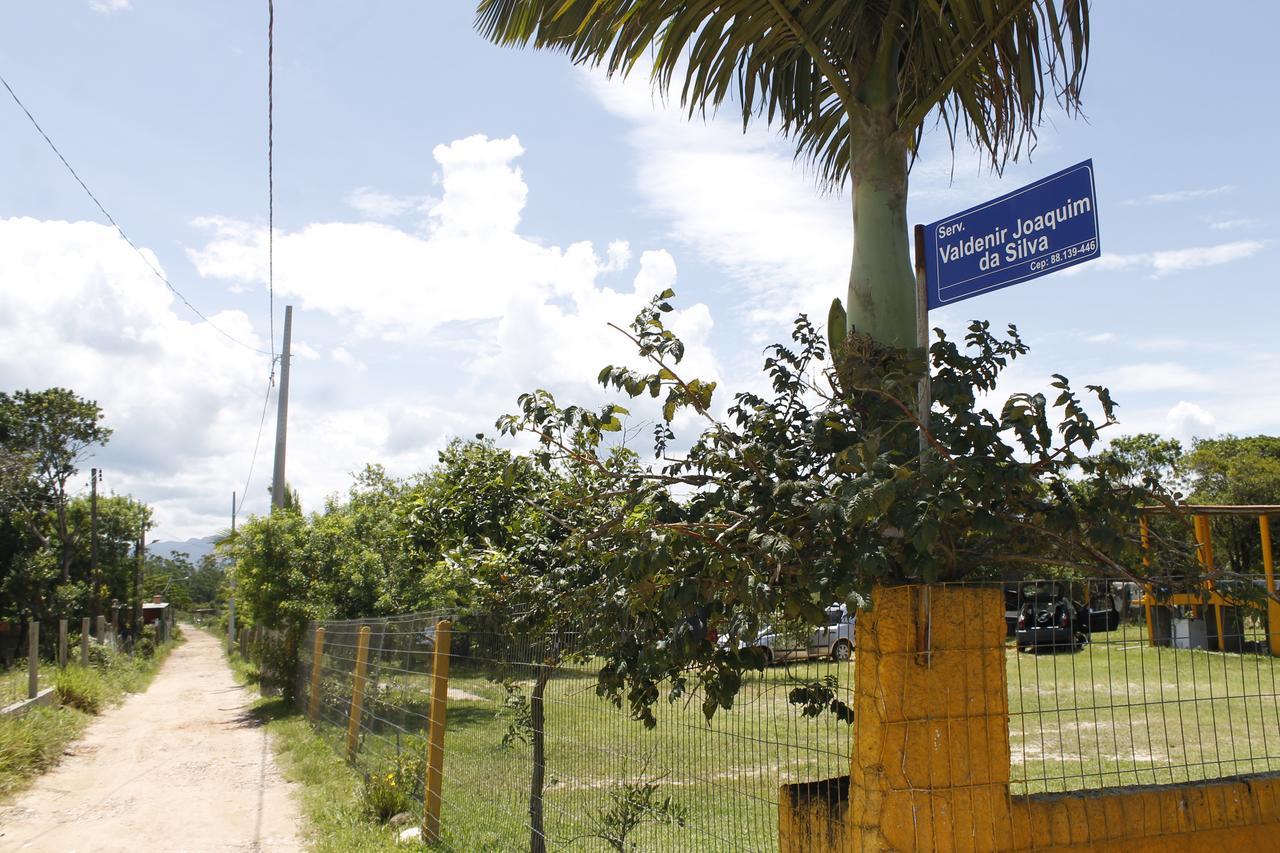 Casas Do Manezinho Com Piscina Villa กวาร์ดาโดเอมบาอู ภายนอก รูปภาพ